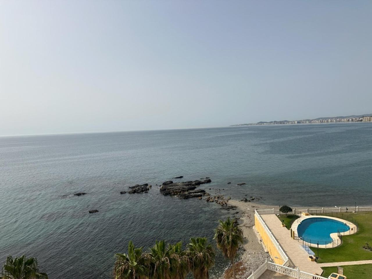La Perla Beach بينالماذينا المظهر الخارجي الصورة